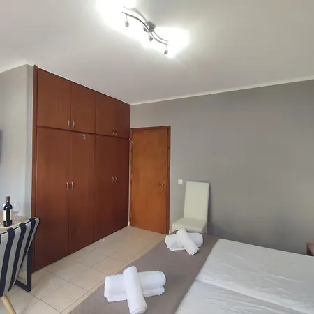 아파트 Corfu Sun Ang Two Bedroom Family Deluxe Apartment